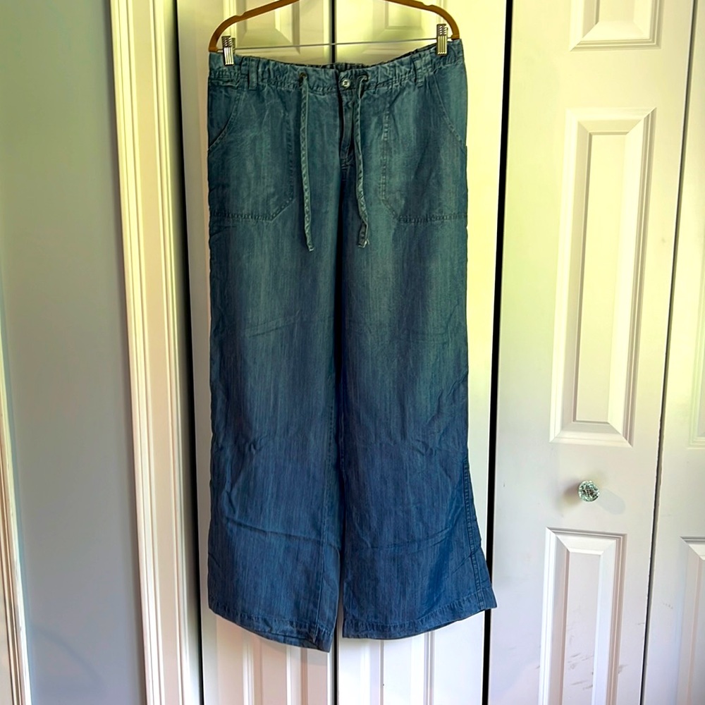Just living jeans